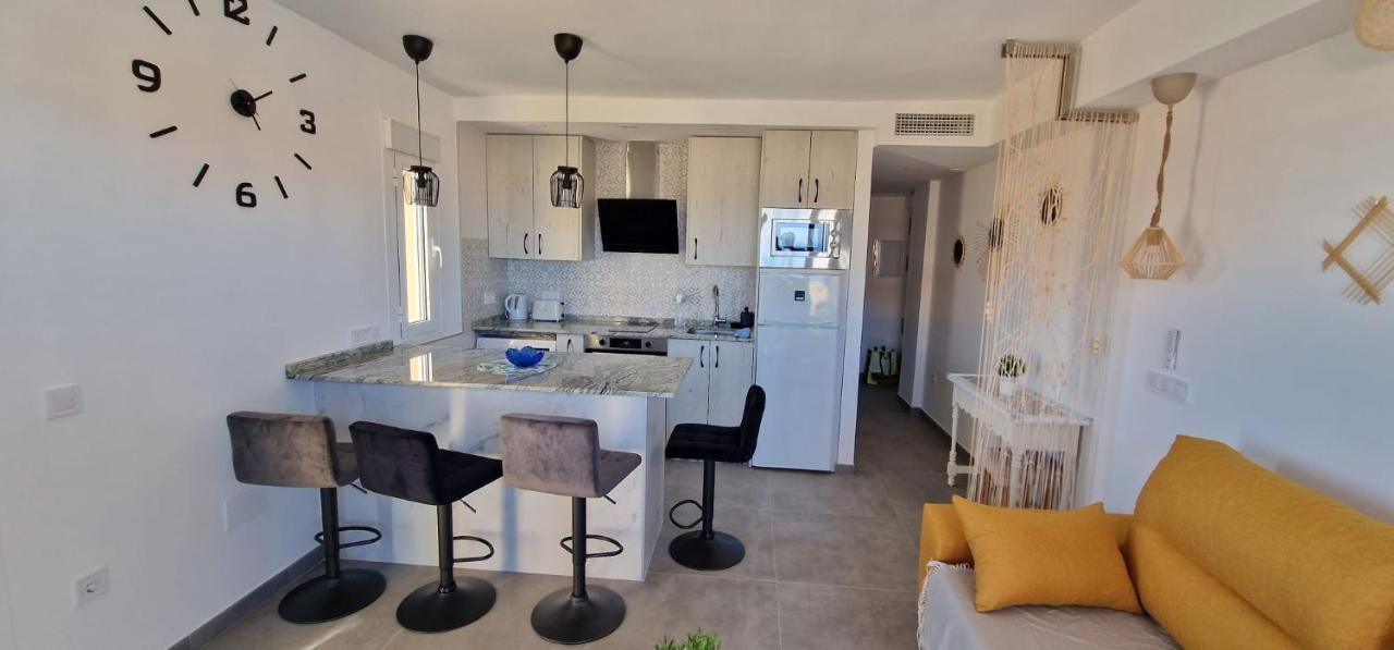 בנאלמדנה Acogedor,Apartamento.Piscina, Vistas, Terraza מראה חיצוני תמונה